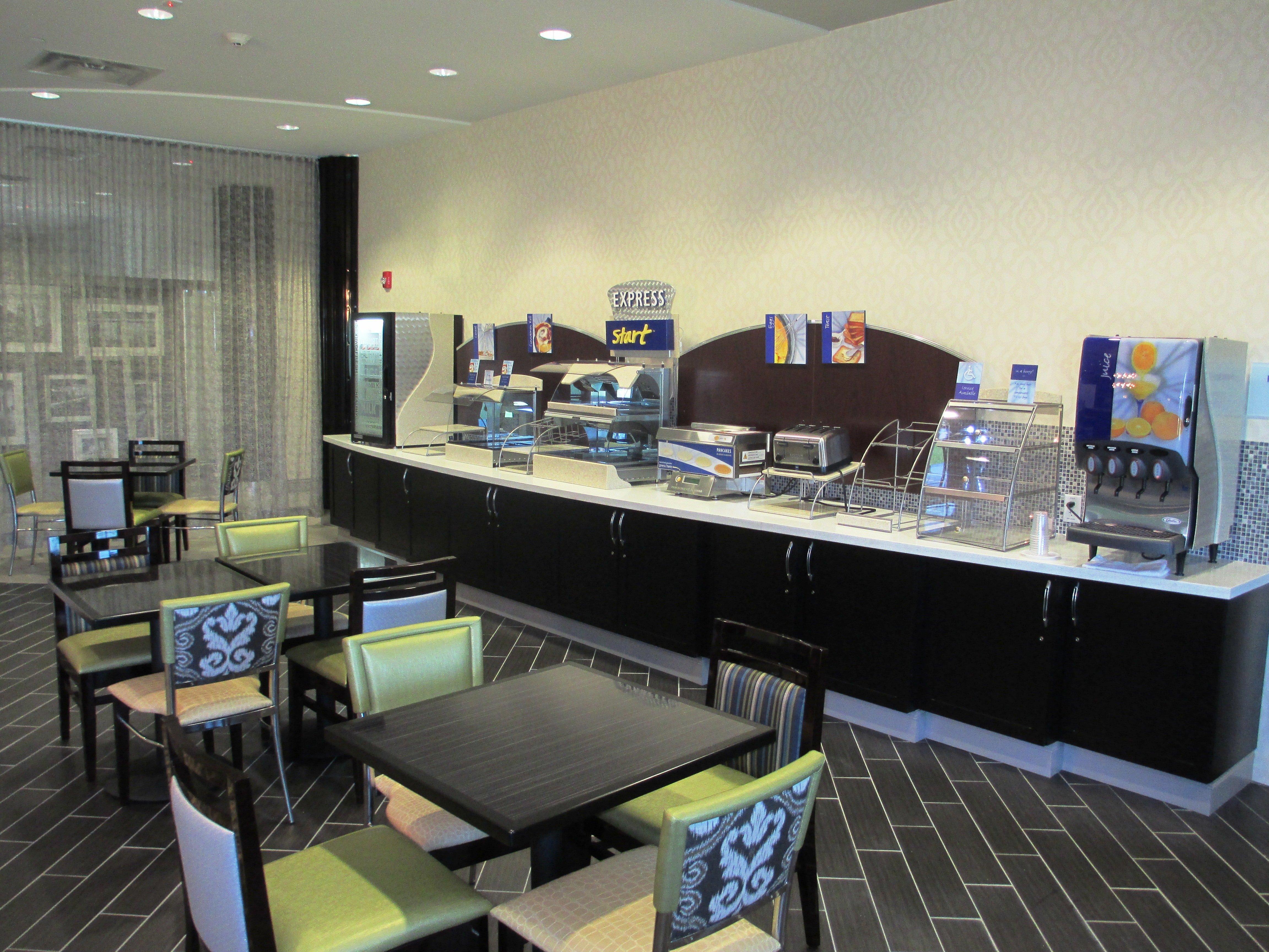 Holiday Inn Express & Suites Kansas City Airport By Ihg Экстерьер фото
