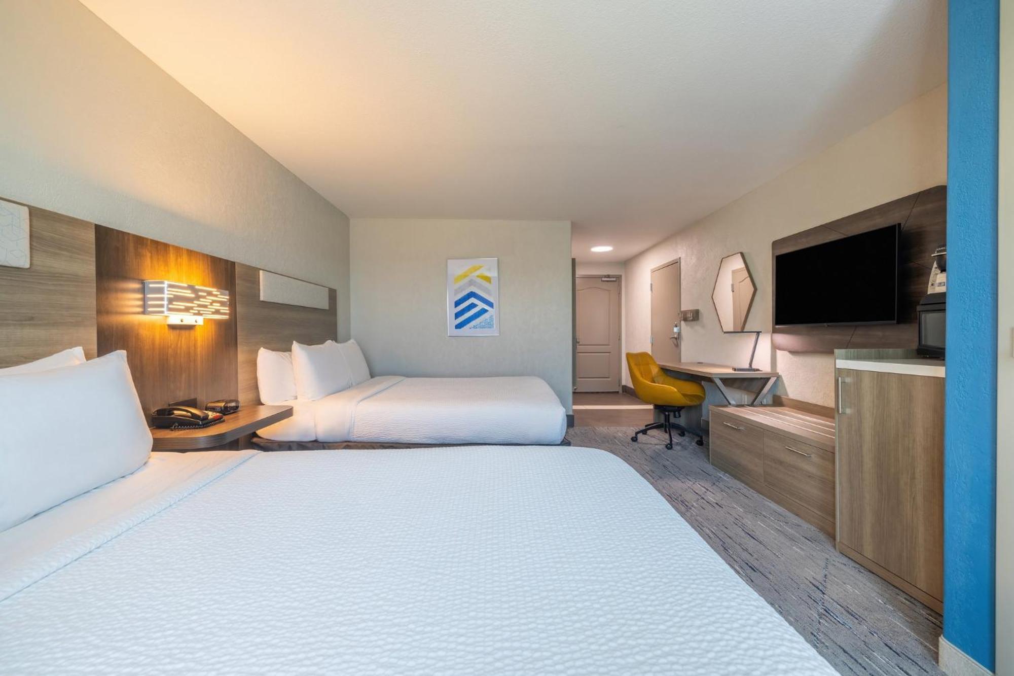 Holiday Inn Express & Suites Kansas City Airport By Ihg Экстерьер фото