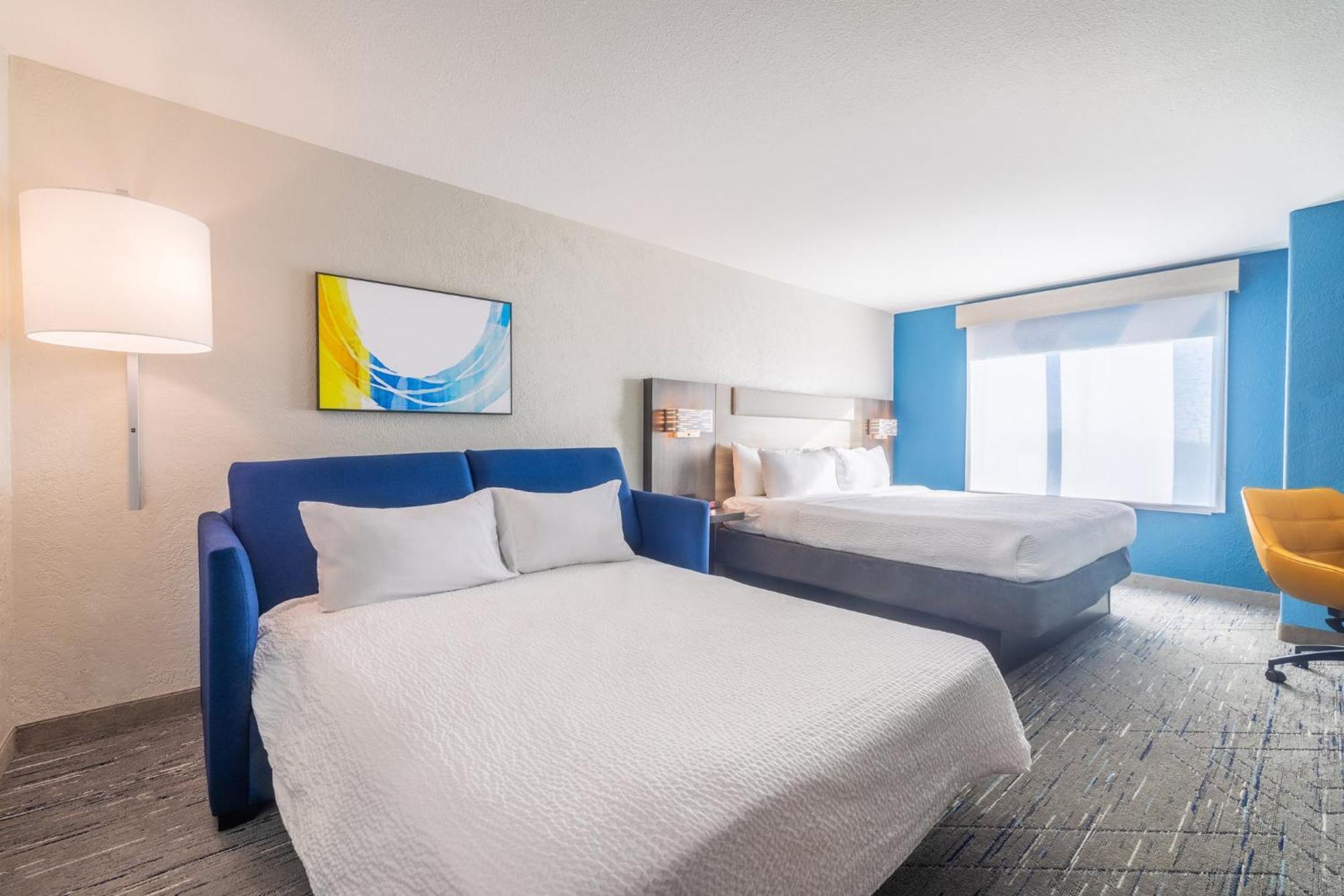 Holiday Inn Express & Suites Kansas City Airport By Ihg Экстерьер фото