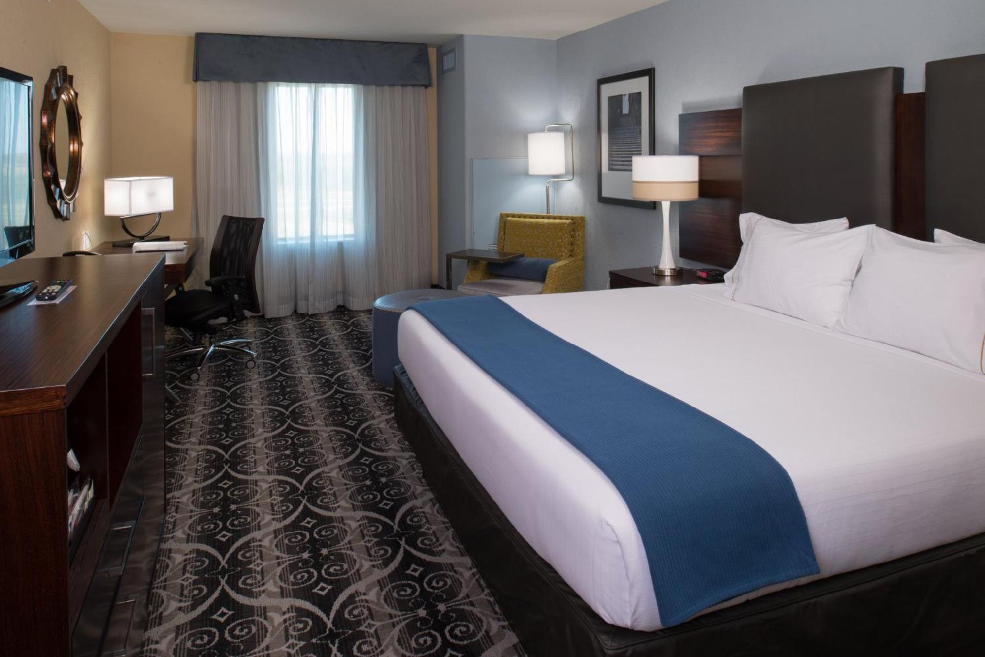 Holiday Inn Express & Suites Kansas City Airport By Ihg Экстерьер фото